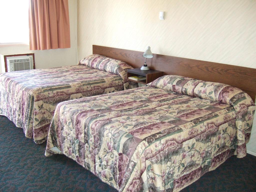 Wild Rose Inn Vegreville Ruang foto